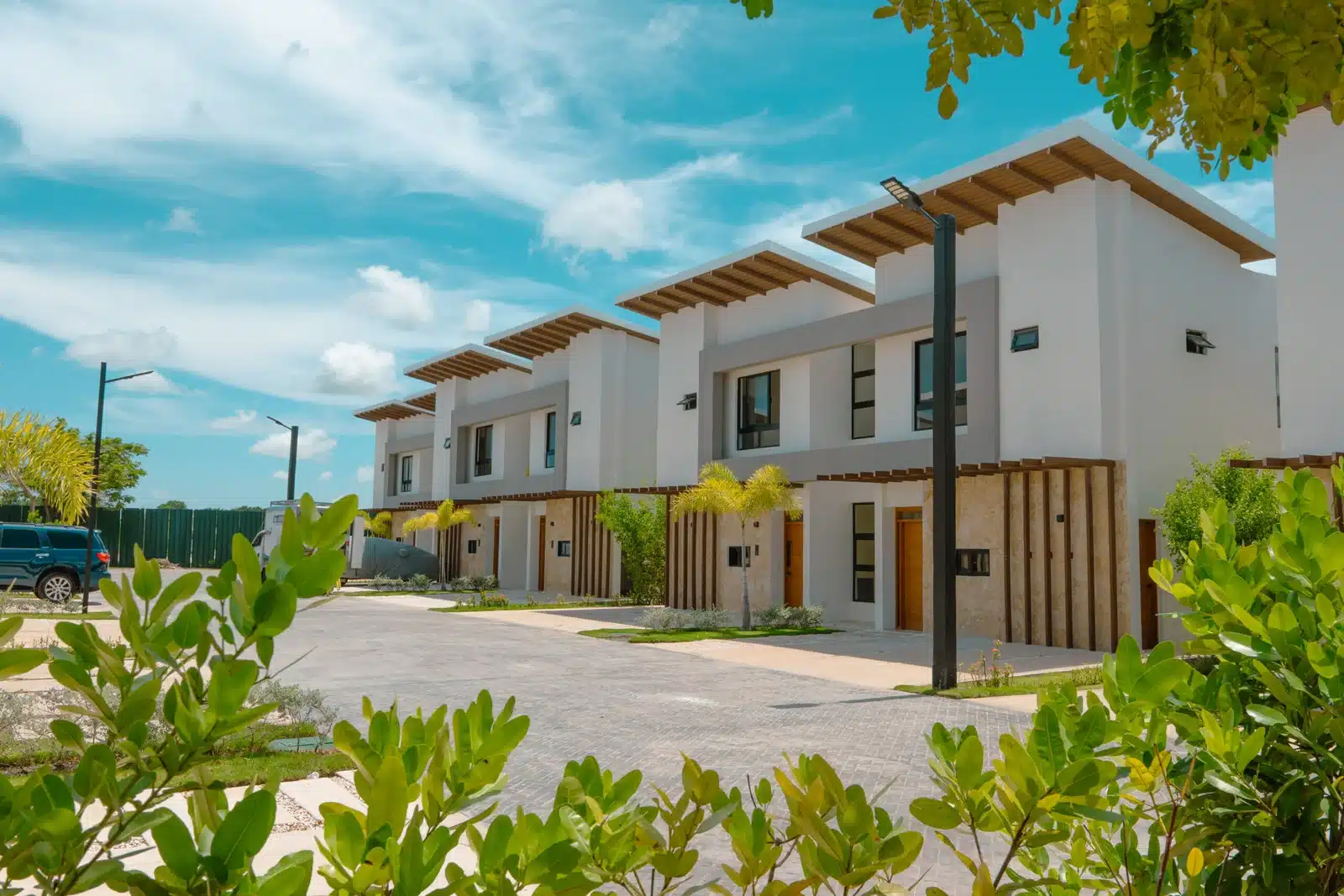 La Diana Village